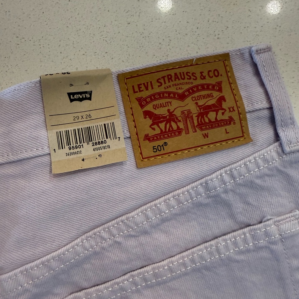 NWT Levi's Women’s Light Purple 501 Original Straight Leg Jeans  29x26 - Picture 4 of 12